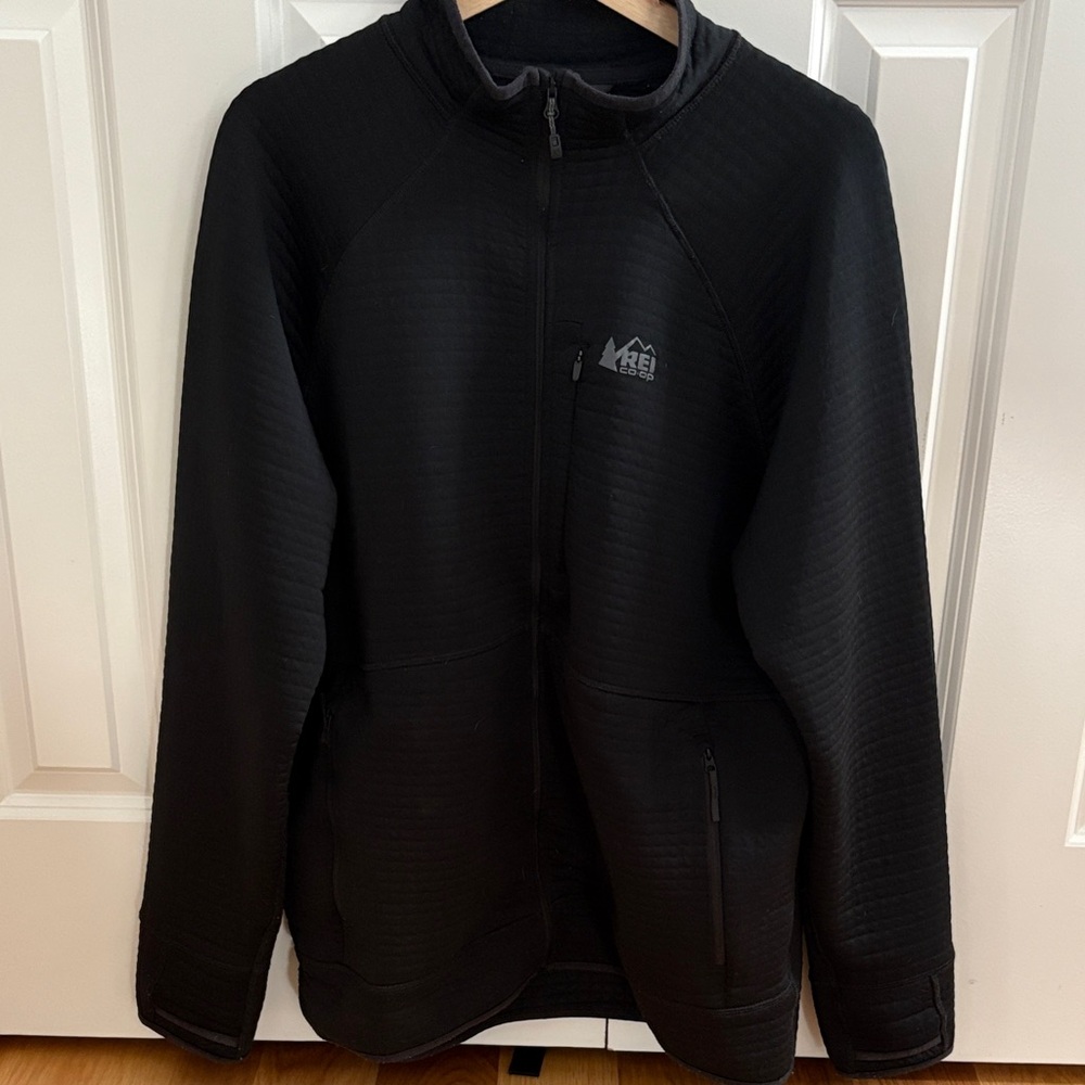 REI Men's Performance Jacket in Black